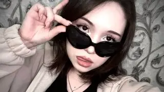 Enter AminaBaudoin VIP Show