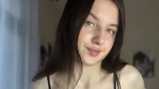 Enter LillianaGeno VIP Show