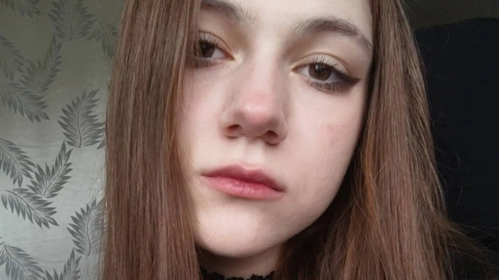 Enter MarionReeves VIP Show