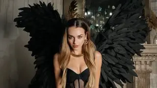 Enter MeganWebel VIP Show