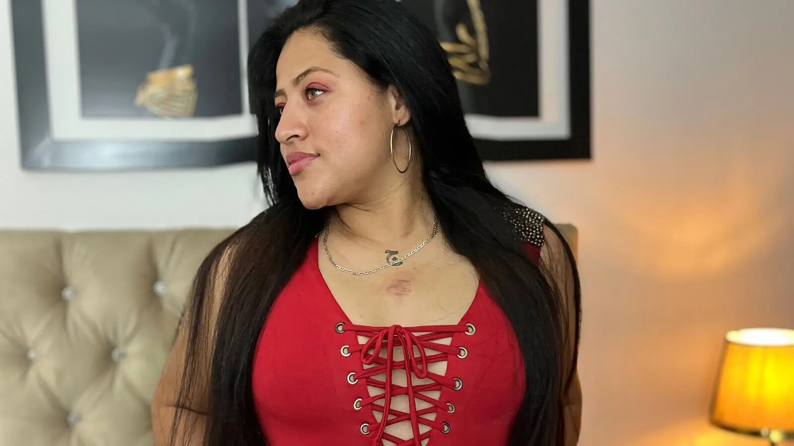 Enter NahomiWilliam VIP Show