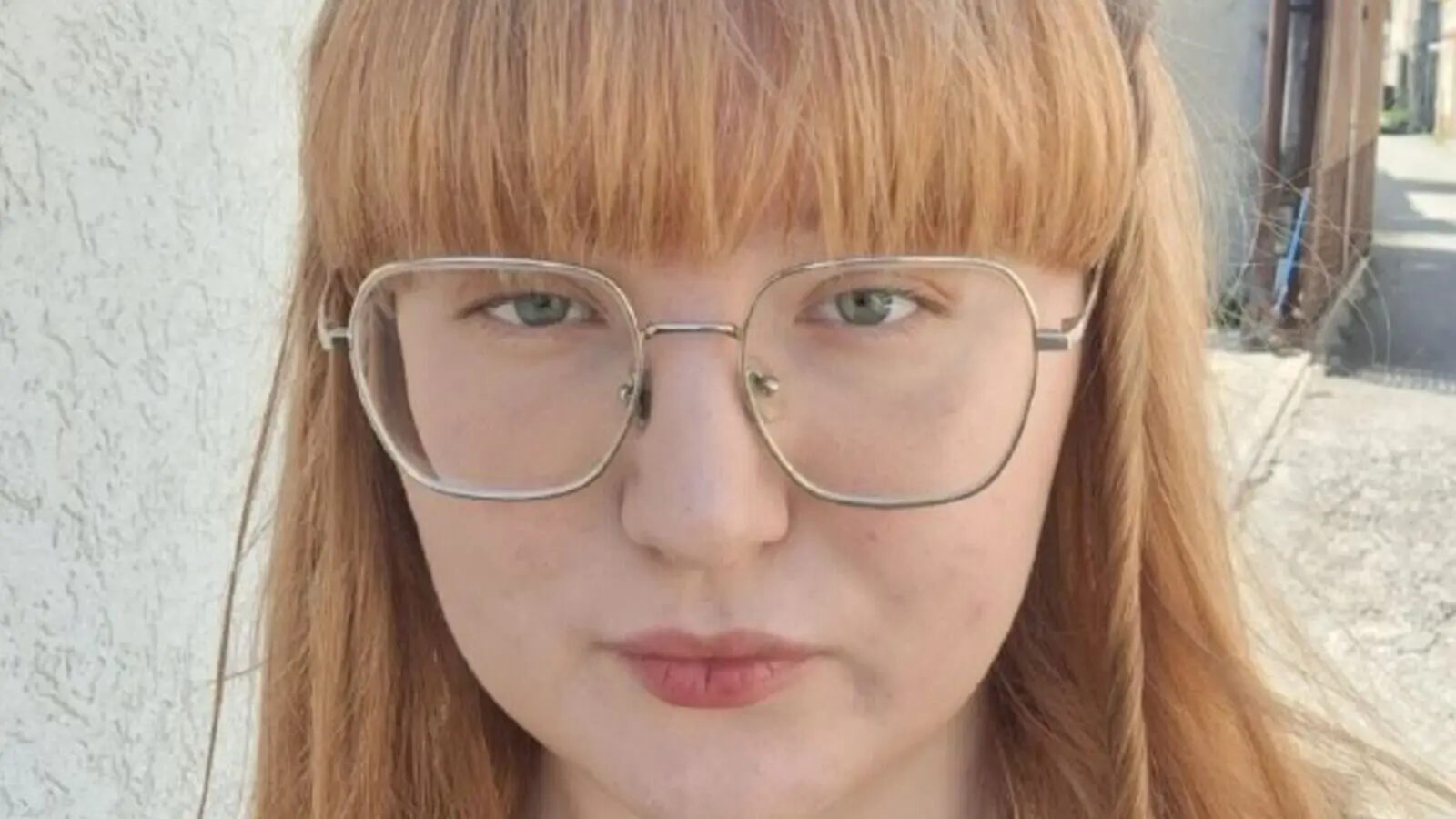 Enter PegyBrown VIP Show