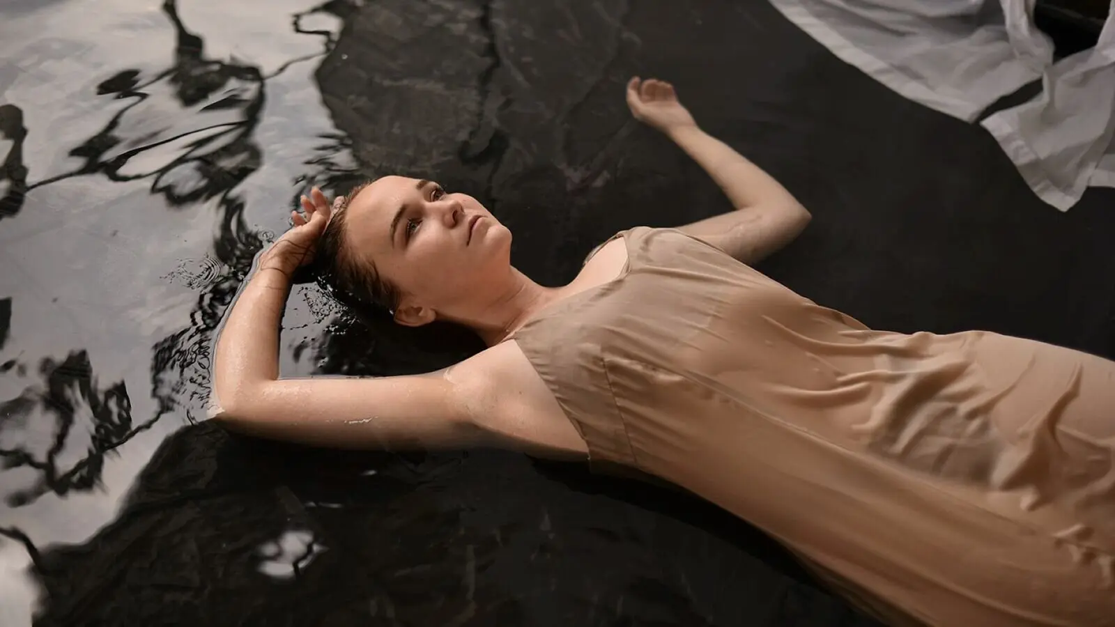 Enter SophieDelarue VIP Show